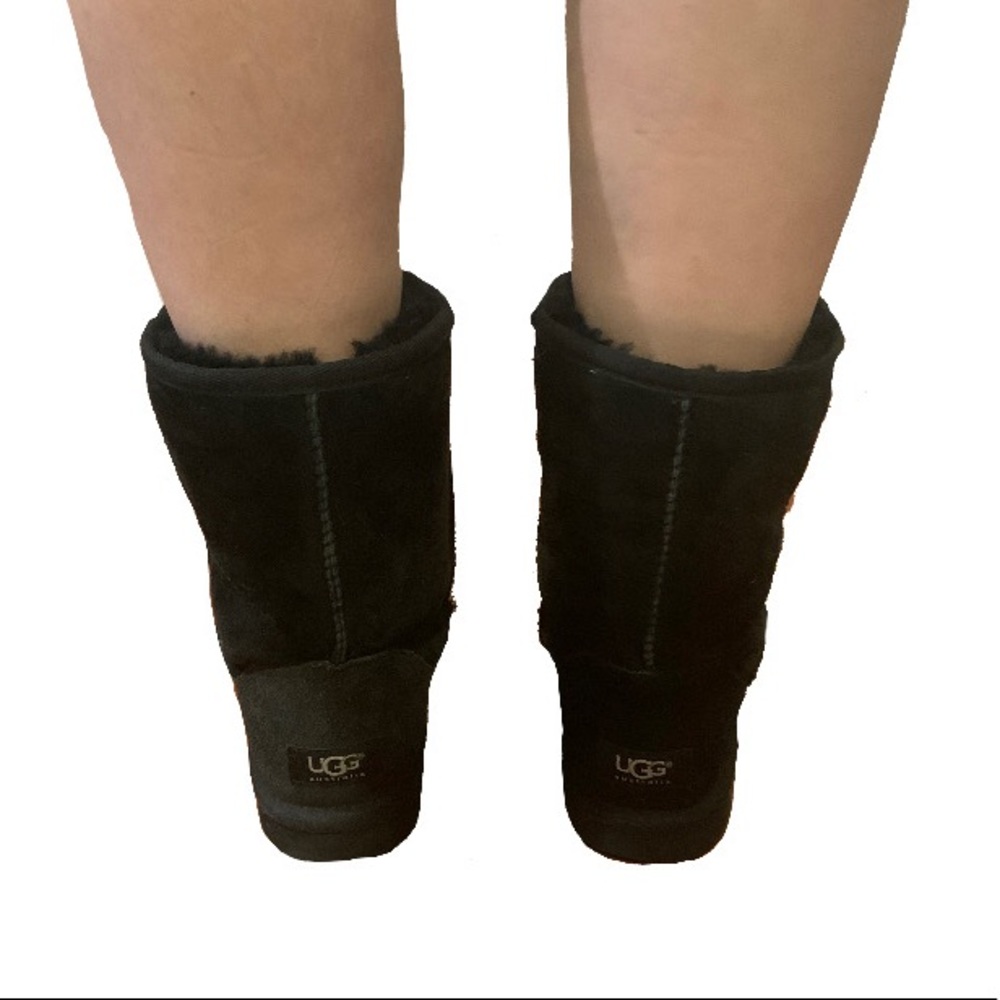 UGG Short Boot